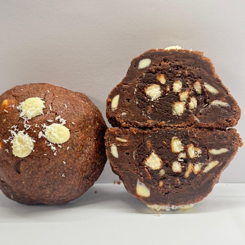 WhatsApp Image 2025-11-15 at 02.21.39 (2)